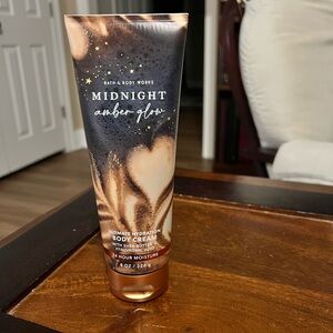 Bath & Body Works Midnight Amber Glow Body Cream - Black and Gold